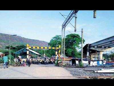 Lockdown gives CR chance to overhaul 24 level crossings