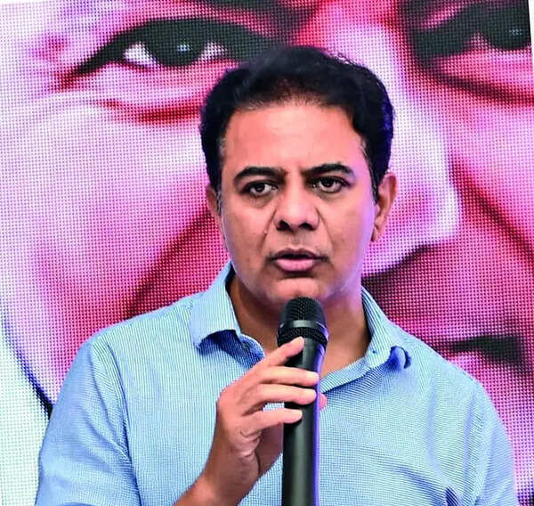 Dismiss Bandi from Union Cabinet: KTR to Modi