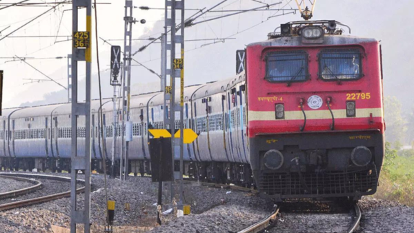 Western Railway launches new bi-weekly service between Bandra Terminus and Madgaon