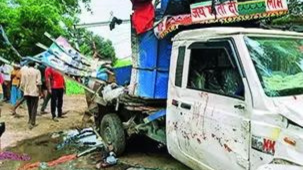11 UP labourers going home for raksha bandhan die in accident