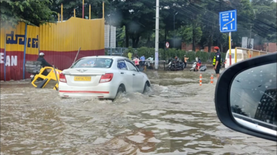 Karnataka Rains Live Updates: 2 killed as car falls into canal in Raichur; Mysuru-Bengaluru highway flooded