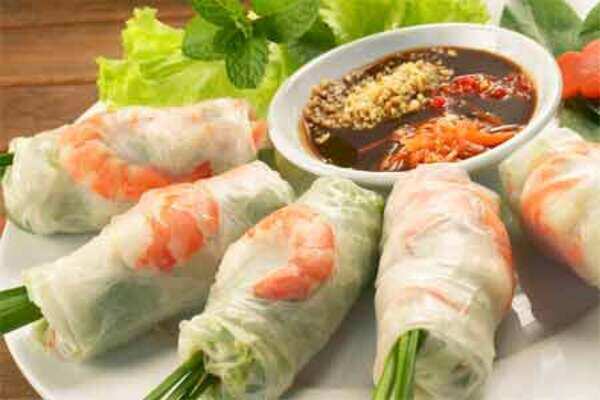 Recipe: Vietnamese rice paper rolls