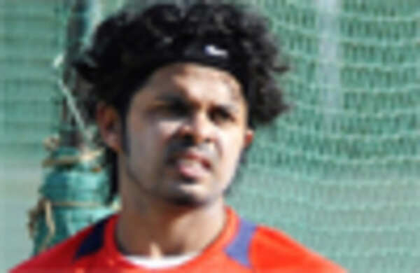 Eric Simons' take on the Indian fast bowlers