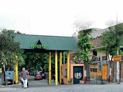 Residents’ Satyagrah yields result, society to collect maintenance on per unit basis Residents’ Satyagrah yields result, society to collect maintenance on per unit basis