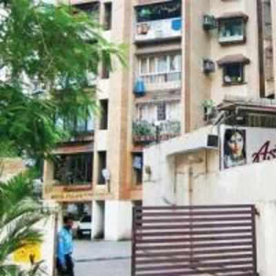 Contempt order against Ajmera builders for failure to issue conveyance deed