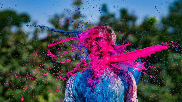 Comfortable Holi T-Shirts for All-Day Celebrations