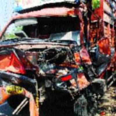 Cops suggest measures to curb accidents, ensure smooth traffic flow