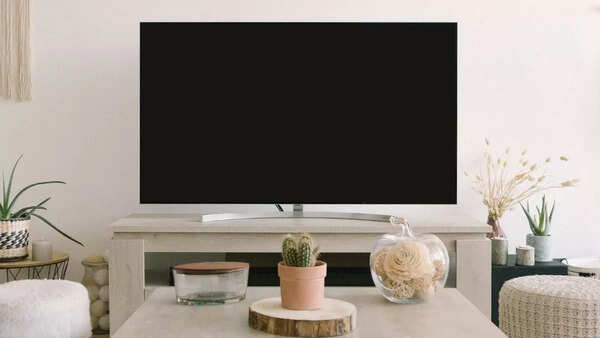 Best 43 Inch 4K Smart TVs in India for an Affordable Home Theatre