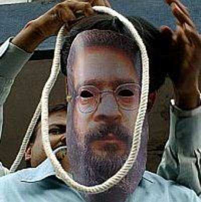 Home Ministry recommends death for Afzal Guru