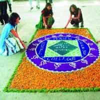 Railway FoB beautification by Model students
