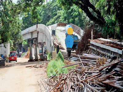 A bumpy ride for Bengaluru's Chord Road