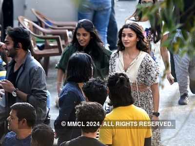 FWICE: Bollywood film shoots unlikely to resume soon