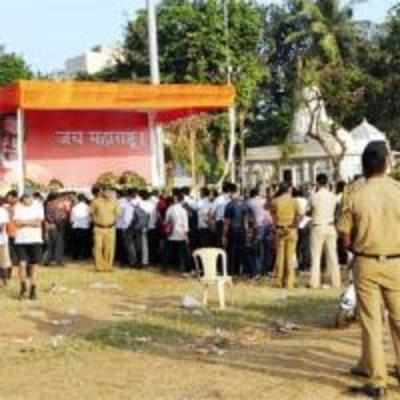 Thackeray memorial at Shivaji Park? State '˜positive', BMC mum