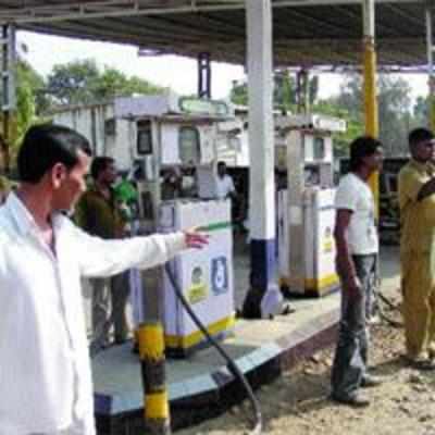 Petrol, diesel prices may come down by Rs 2-3 in Thane