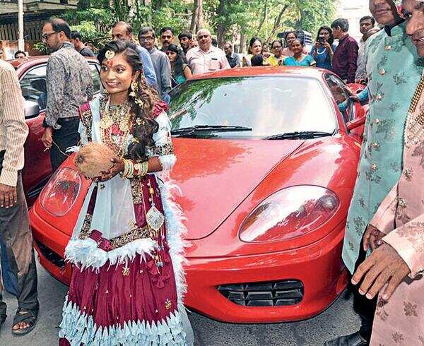 Surat: 17-year-old rides Ferrari to finalize date for diksha
