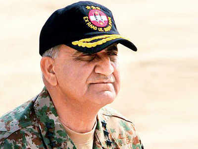 Pak govt petitions SC to stay its ruling on Army chief’s extension