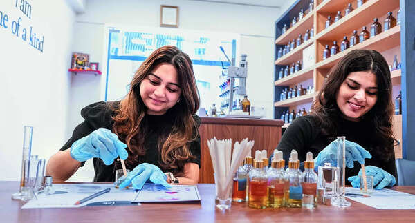 Mumbaikars get hooked on perfume workshops