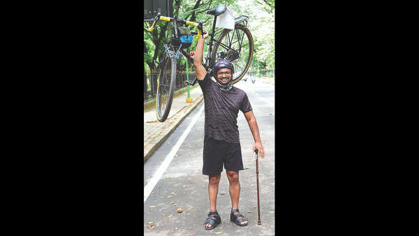 Cyclist, 35, beats disability, aims to reach Khardung La