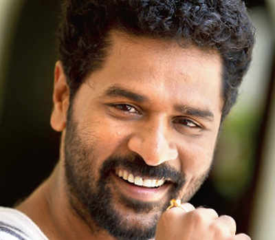 Prabhudheva turns 43, spends quiet time with sons