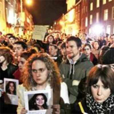 Parents slam Irish anti-abortion law