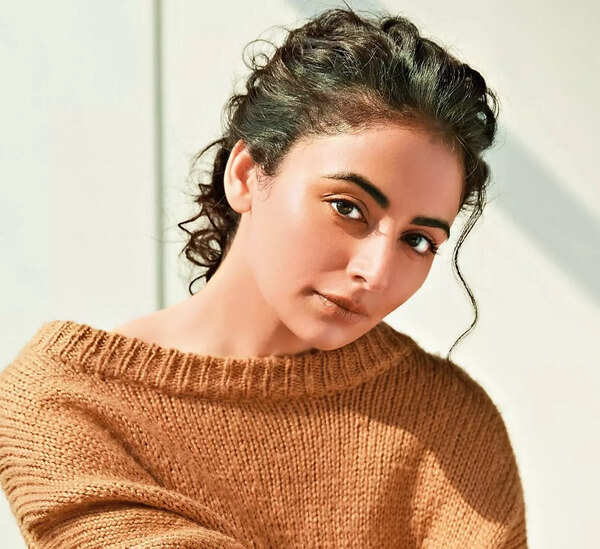 OTT has opened many doors, but films have their own magic: Zoya Afroz