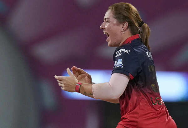 All-round engines: Grace Harris and Nadine de Klerk — RCB’s big-match influencers ahead of WPL final