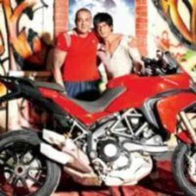 Shah Rukh Khan's expensive gifts to Sanjay Dutt