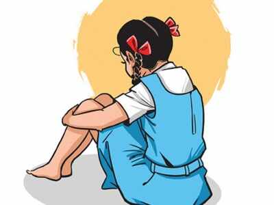 Sex Video School Nine Class Girl - Viral video shows Class XII girl, boy kissing in Gujarat classroom