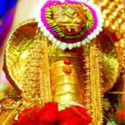 Ganesha in gold