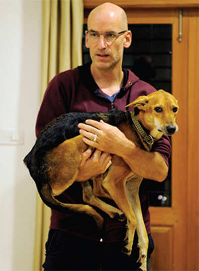 In pursuit of puppy-ness: Swiss diplomat finds his mongrel, after 2 months