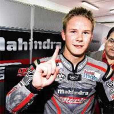 Webb takes first pole for Mahindra in Valencia GP