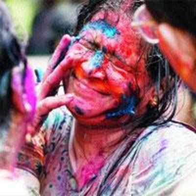 Don't flame up the environment! Celebrate a responsible Holi