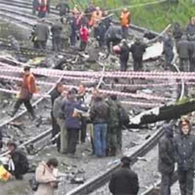 All 88 in Russian plane die in crash