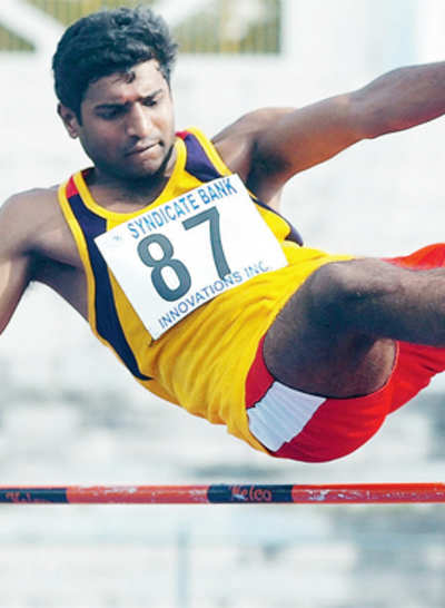 Paralympic hero back to begging govt for funds