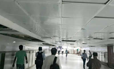 Panels at Churchgate subway in a precarious condition