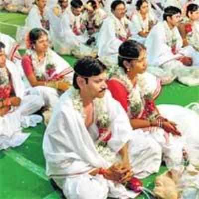 Tirupati slips on mass marriage muhurat