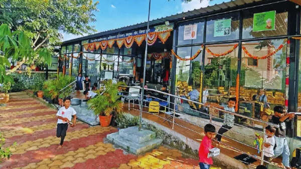 ZP school won’t let students be another brick in the wall