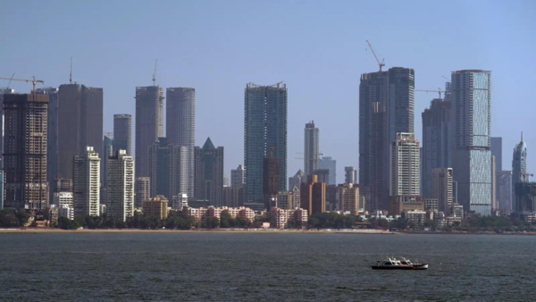 Mumbai breathes easier: PM levels drop up to 17% in cleanest Q1 in 3 years
