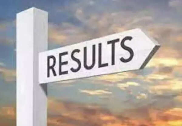 ‘Timing of HSC results a day before NEET adding to pressure’