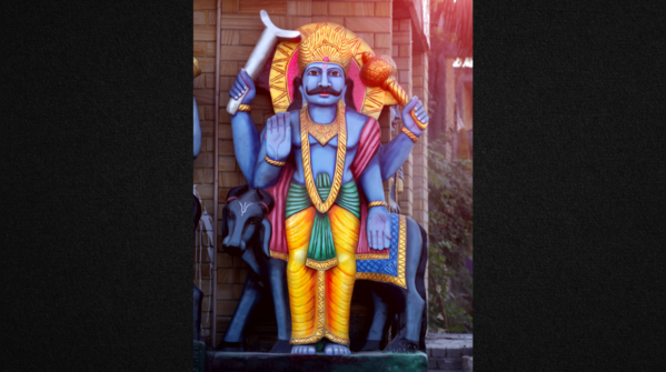 Recite Shani Chalisa or a mantra
