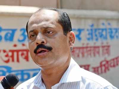 Mansukh Hiren case: Cop Sachin Vaze transferred to Citizen Facilitation Centre