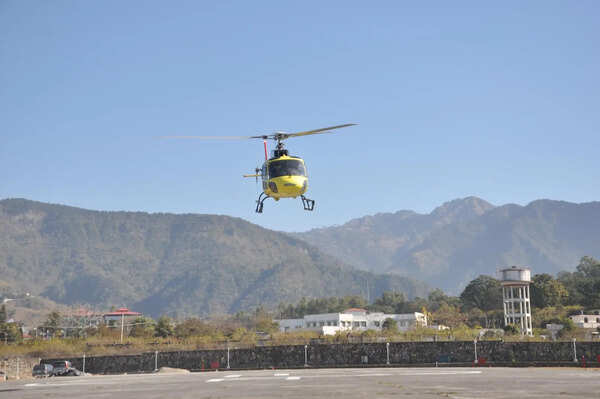 4,000 Kedarnath helicopter tickets cancelled amid erratic weather