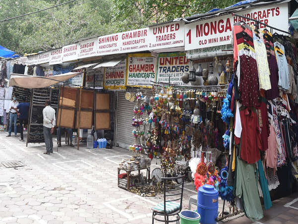 #CoronaEffect: No touching of items and trying out clothes at most shops in Janpath market