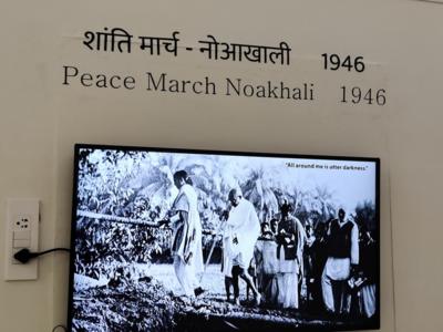 Life-size images of Mahatma Gandhi replaced with smaller digital panels at Gandhi Smriti; grandson expresses outrage