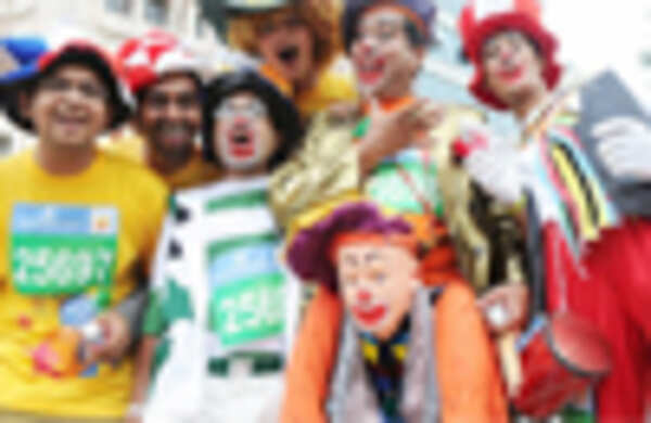 World 10K: Fun on the run, message in costumes