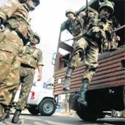 Curfew in Guwahati, Army called