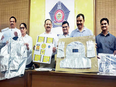Five held for cheating people of Rs 2 crore