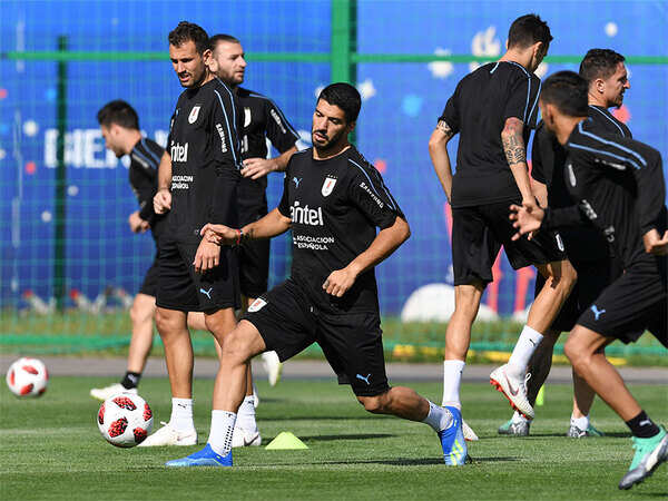 The claw that drives Uruguay digs deep from its glorious past