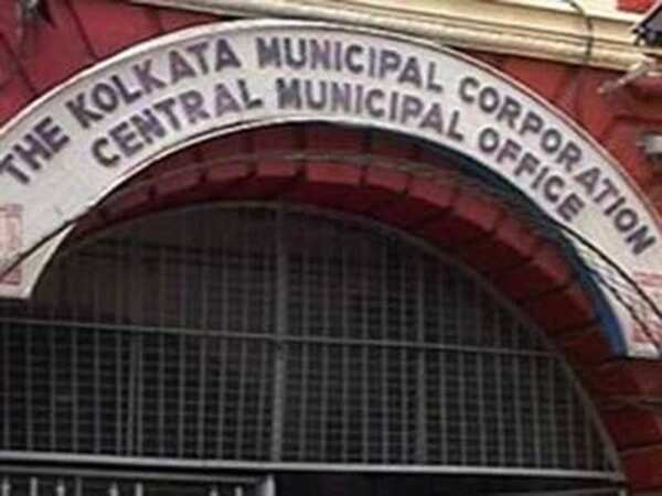 Heavily silted Churial canal may cause widespread waterlogging in Behala