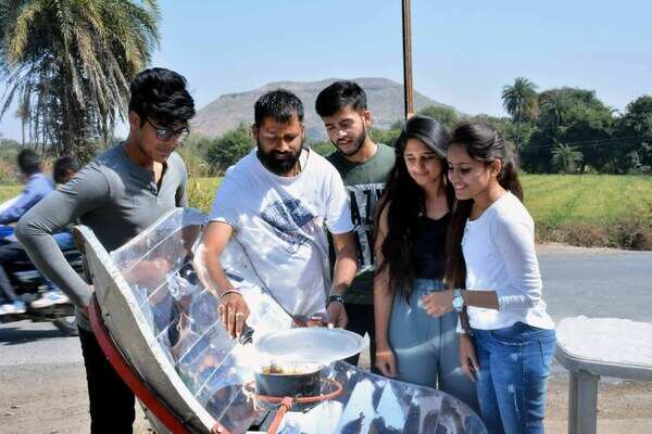 Catching up over a cup of tea at this first of its kind Solar Tea Stall is all the rage in the city